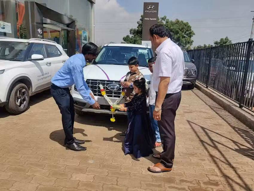 Anika &ndash; Hyundai service