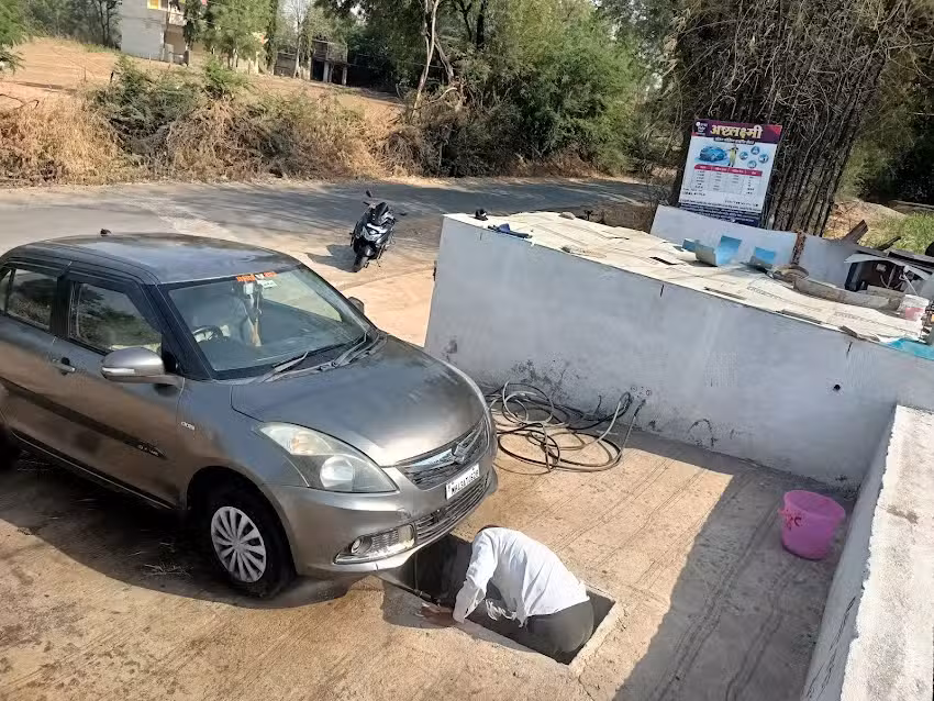Ashtalakshmi Motors Washing service centre