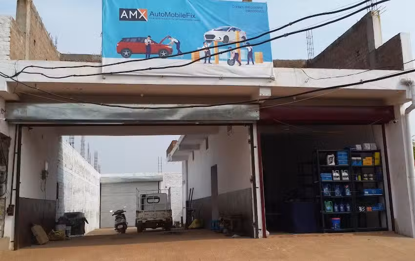 Automobile fix service center and autoparts