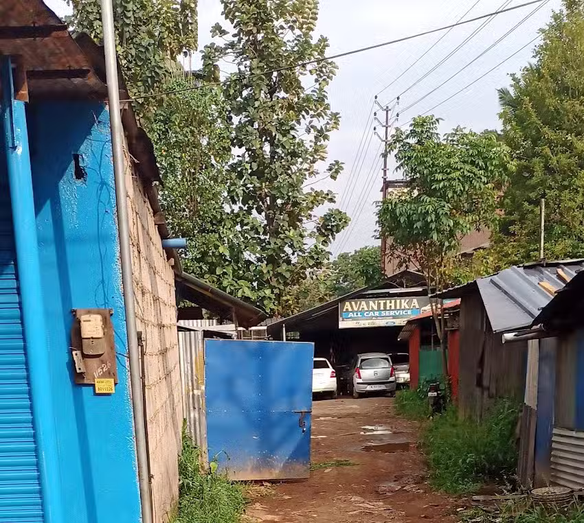 Avanthika Four Wheeler Works