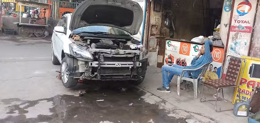 Babu Car mechanic