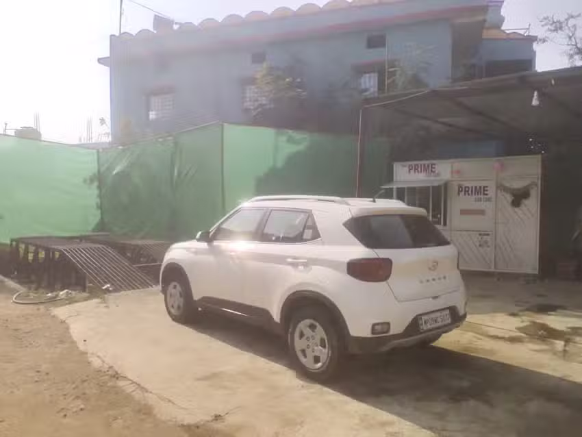 Bombay car shringar