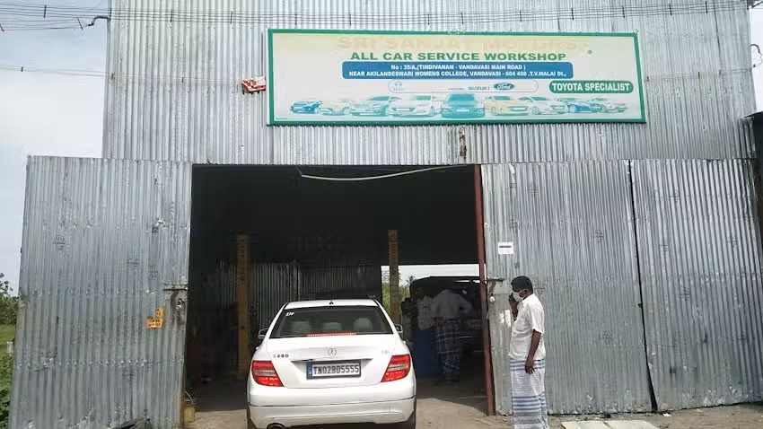 Car service Sri Sanjay Motors Workshop