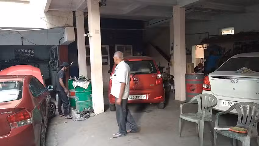 Car service workshop