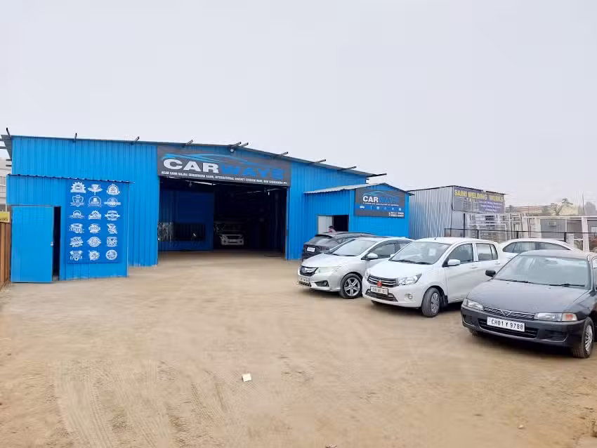 Carways &ndash; luxury cars service centre &ndash; denting and painting services