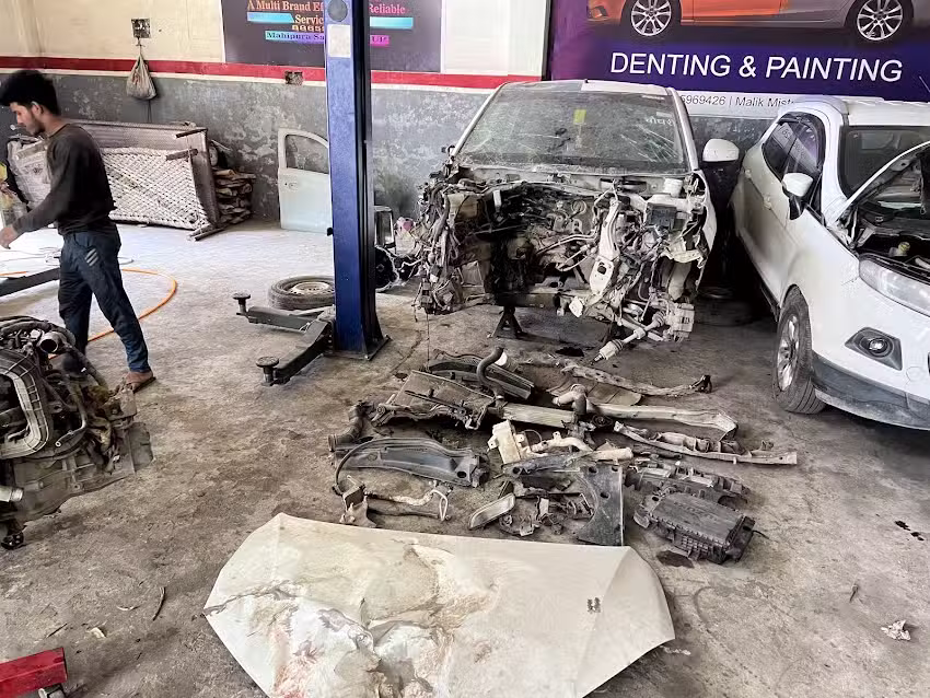 Castrol Auto Service &ndash; Malik Motor workshop Saharanpur