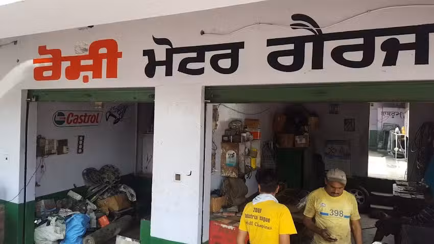 Castrol Service -Roshi Motor Garage