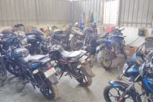 Channamma bajaj service center karwar