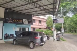 CLARO HEADLIGHT RESTORATION