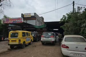 ~Club-HP~ Car Garage (Pradeep bhai)