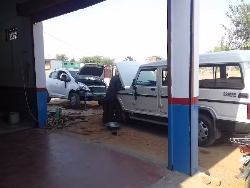 Deepak Service Station