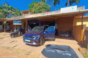 Dinesh car cushion works