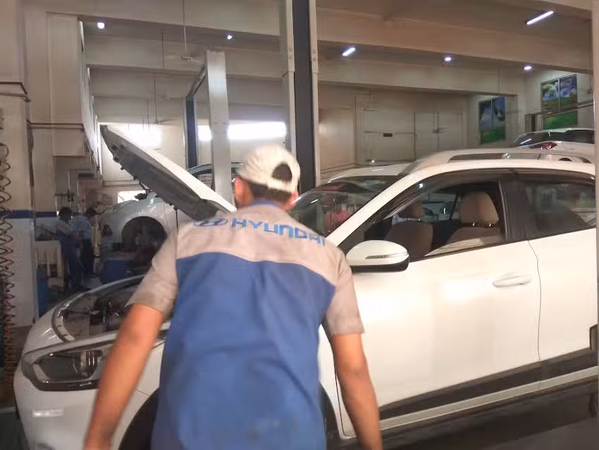 DOWNTOWN HYUNDAI SERVICE