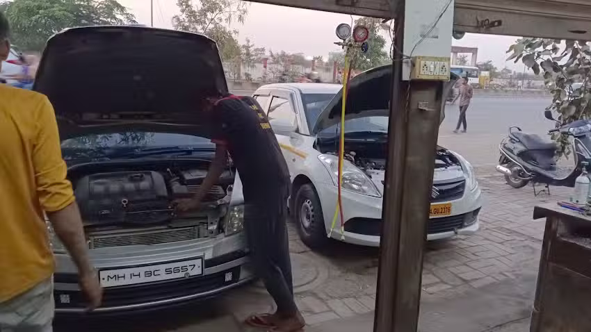 Go Gairaj &ndash; Car service station. Car Danting. Car panting. Car AC Repair & Car Electricals