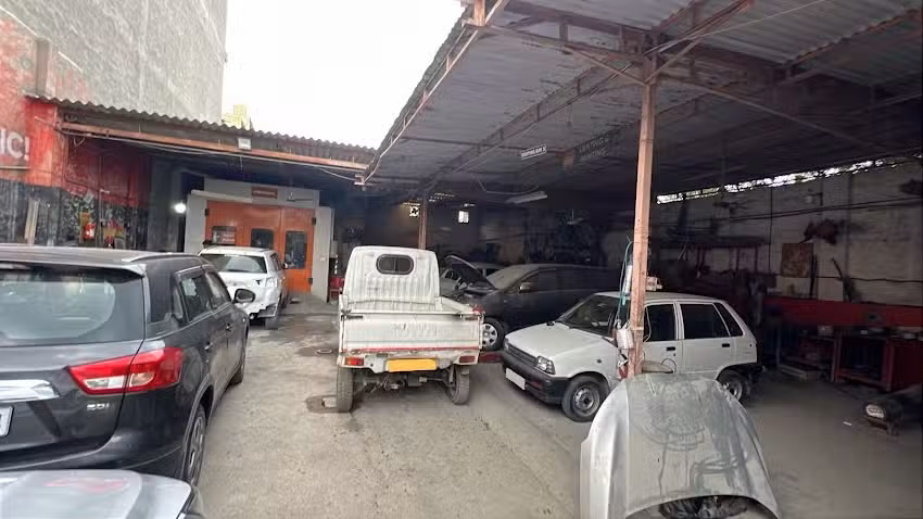 GoMechanic &ndash; Exclusive The Car Service Centre