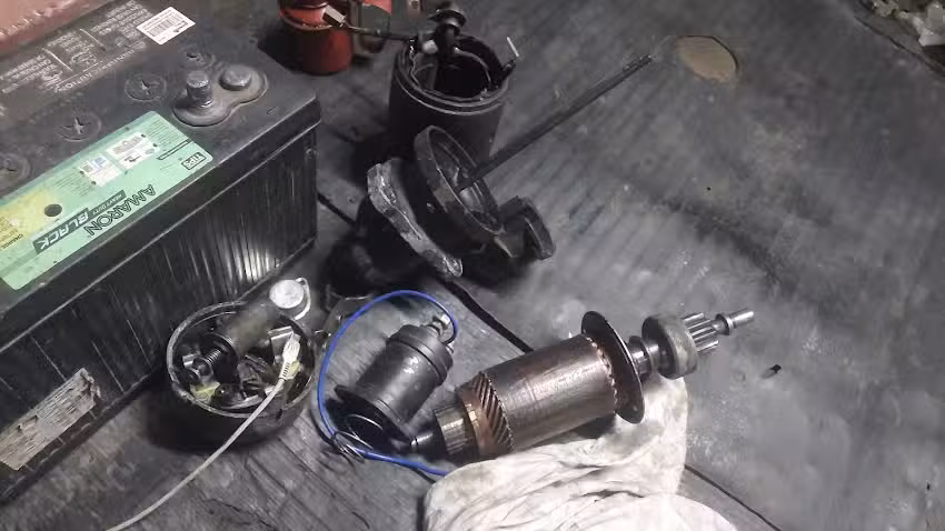 GUDDU BHAI .LUCKY OUTO ELECTRICAL..S KHAN