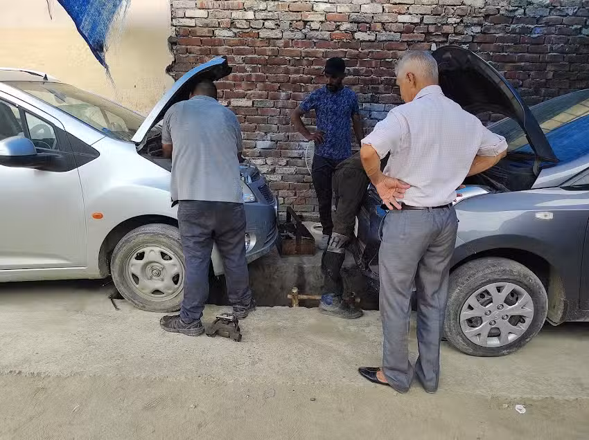 H2 Moter garage car service station