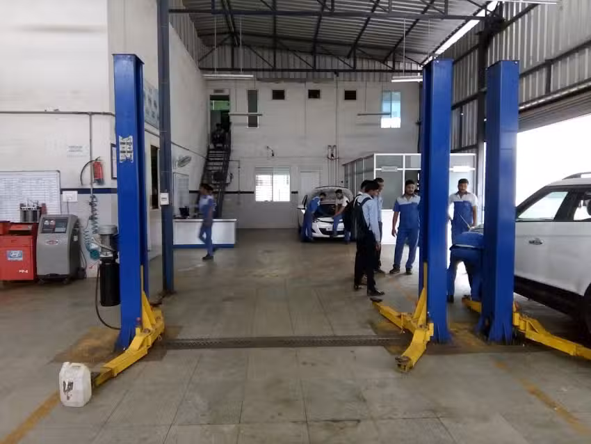 Harsh Hyundai Workshop