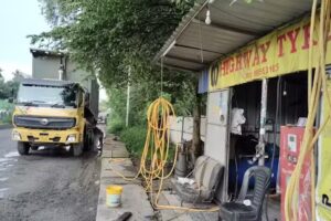 High way Mobile puncher Work-Havy vehicle, Two wheeler, Car