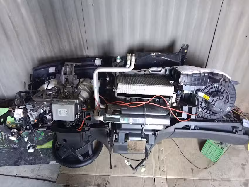 HKGN Car Cool Center