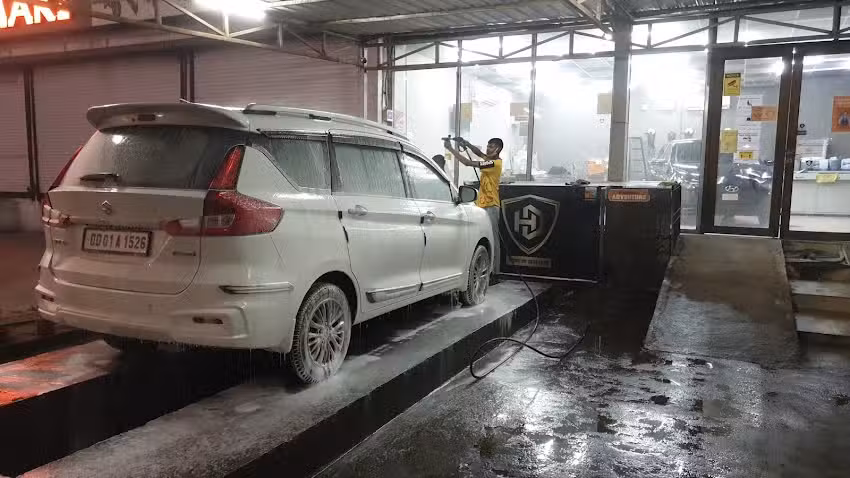 House of detailers
