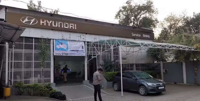 HYUNDAI Authorised Service Centre
