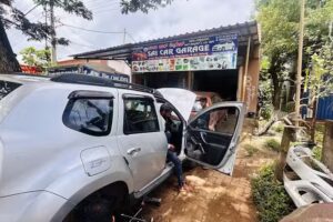 Indian car garage