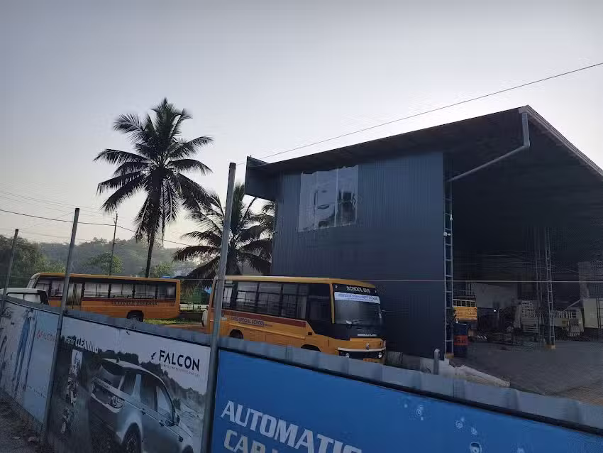 Indus Motors &ndash; Ashok Leyland service centre