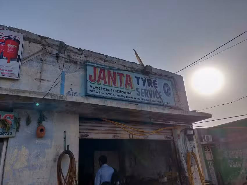 Janta Tyre