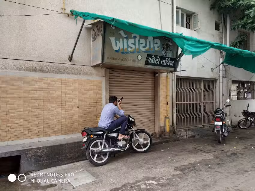 Jay Khodiyar Auto Service