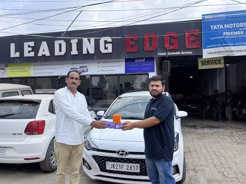 Leading Edge & Friends Automobile Workshop Kunjwani Car Garage