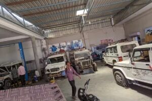 MAHINDRA Arihant Motors