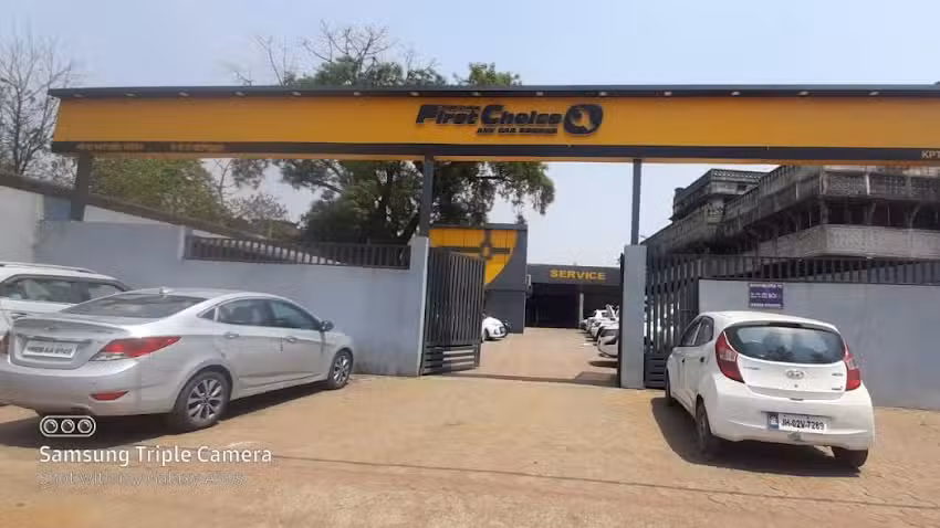 Mahindra First Choice Service