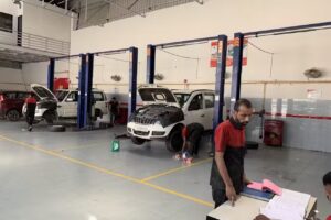 MAHINDRA SERVICE CENTER RAJ VEHICLE CHANDIGARH