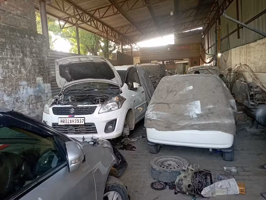 MALIK MOTOR GARAGE