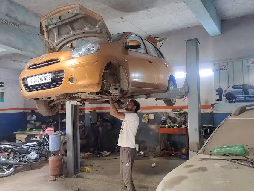 MANVI MOTORS