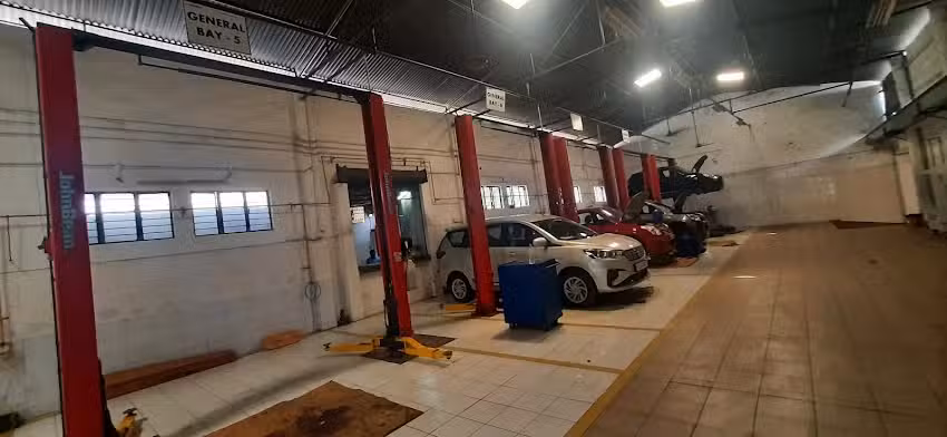 Maruti Suzuki Service (Adarsha Automotive)