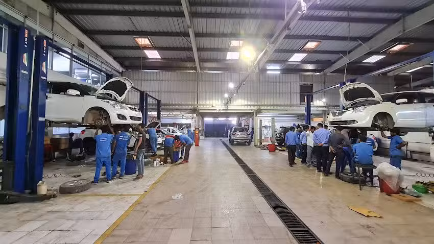 Maruti Suzuki Service (Alankar Auto Sales And Service)