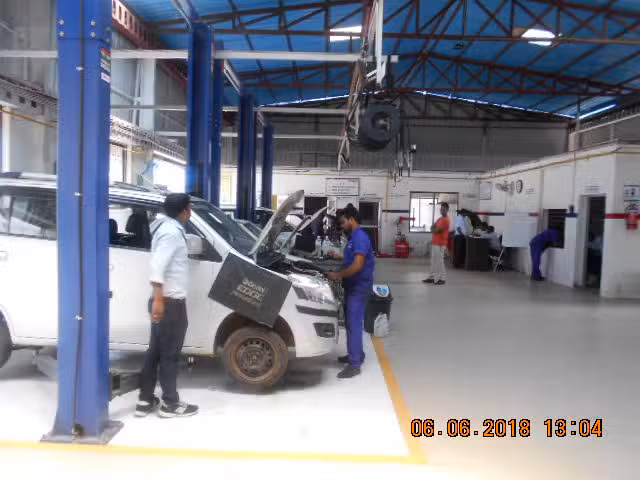 Maruti Suzuki Service (Chouhan Automobiles)