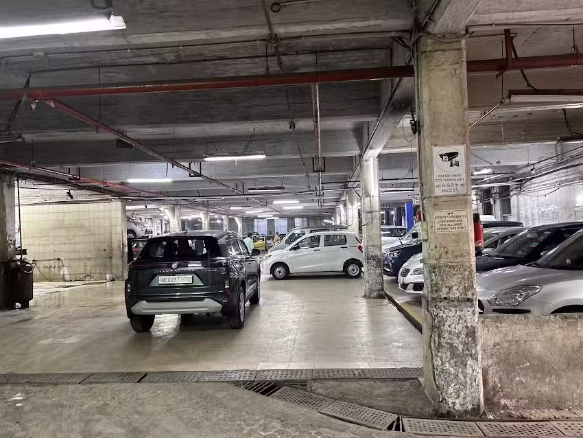 Maruti Suzuki Service (Dewars Garage)