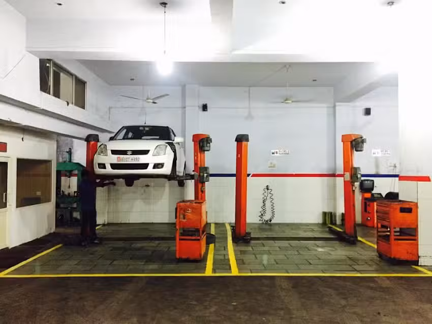 Maruti Suzuki Service (Hira Motor Garage)