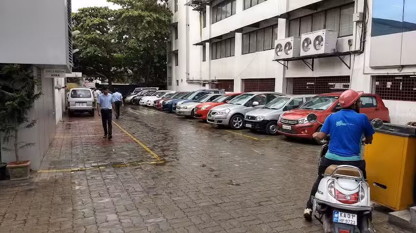 Maruti Suzuki Service (Mandovi)