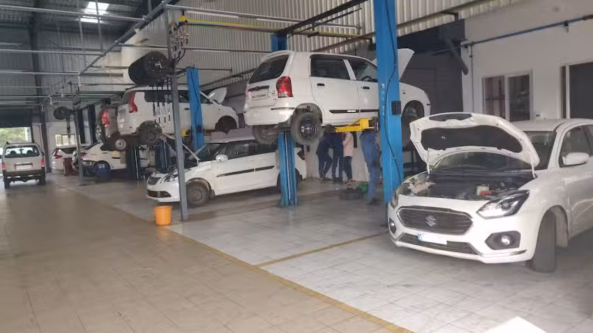 Maruti Suzuki Service (Shruti Motors)