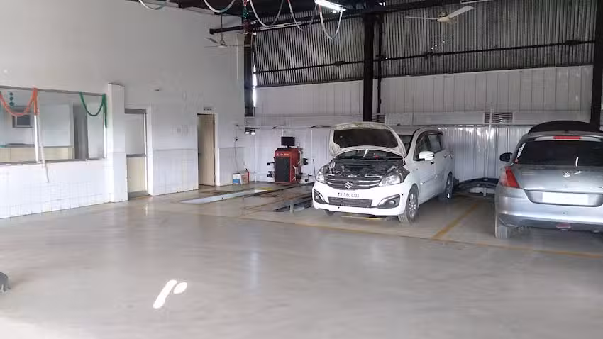 Maruti Suzuki Service (Tristar Cars)