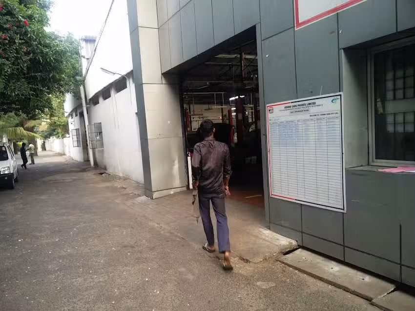 Maruti Suzuki Service (Vishnu Cars)