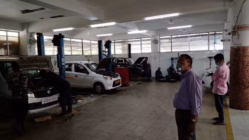 Mono Motor Works Maruti Suzuki service station
