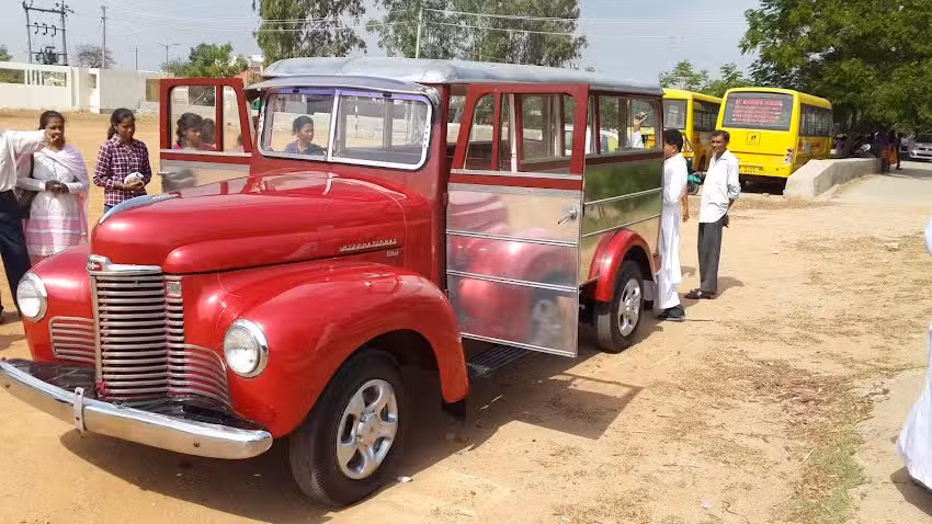 New Vyapar Bhavan, Himatnagar