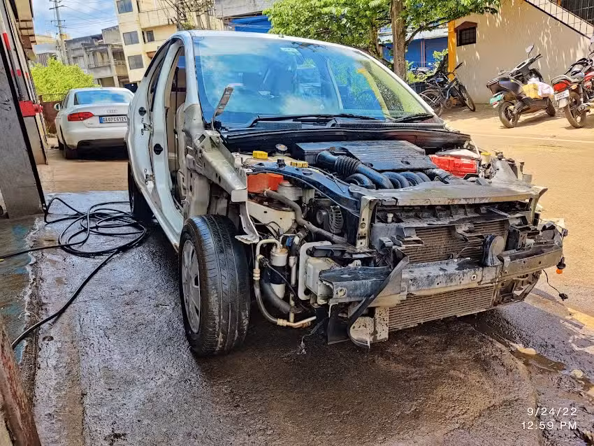 Om Motors (Car Repair, Car Services)