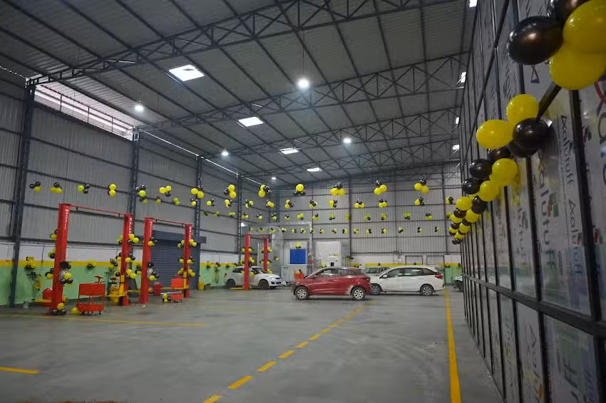 One Stop Auto &ndash; Mahindra First Choice Services