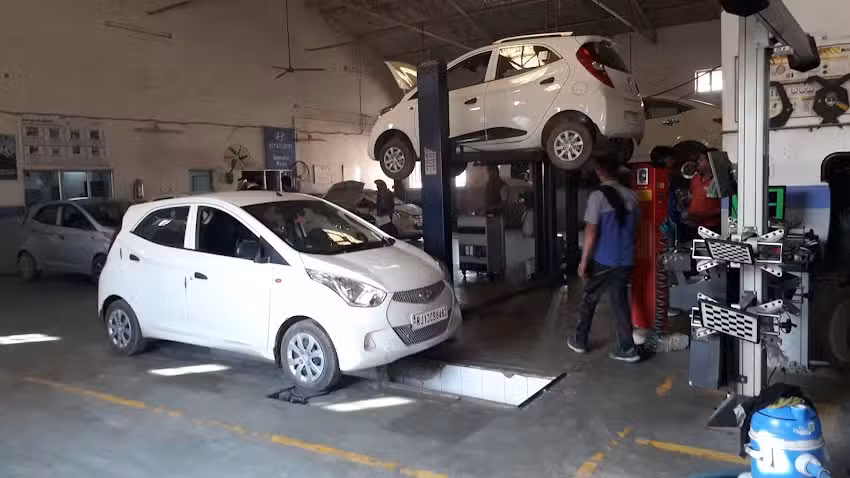Paras Hyundai Service